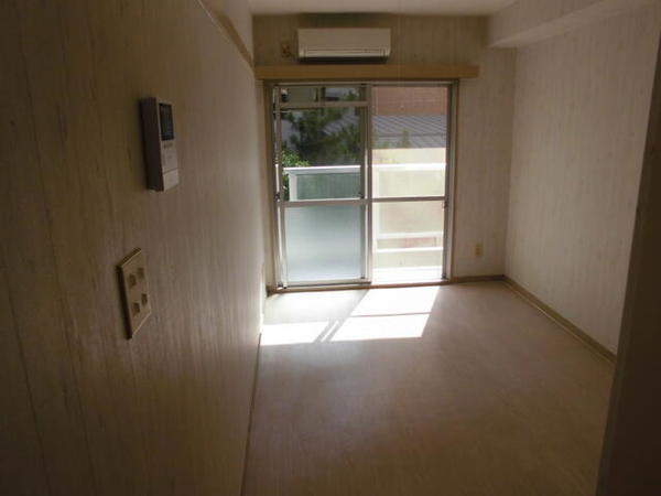 properties-small